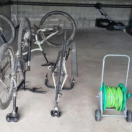 Le Pied Des Fagnes יאלהיי